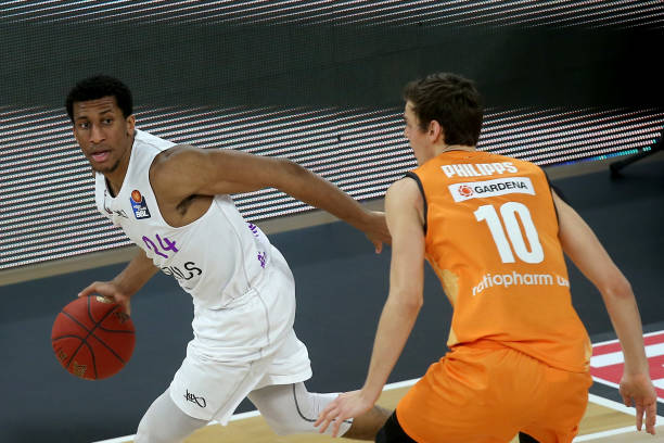 与传统武术 与传统武术